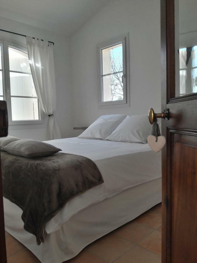 Bed and Breakfast Provence Dodo Villeneuve  Zewnętrze zdjęcie